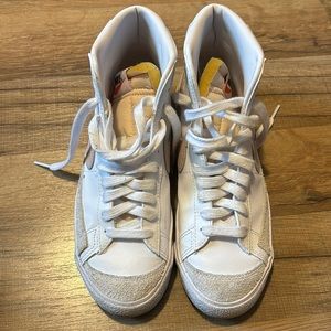 Nike Blazer Dusty Rose